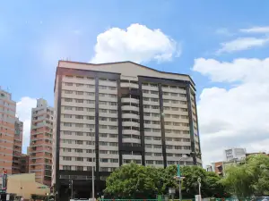 Aeris Hotel