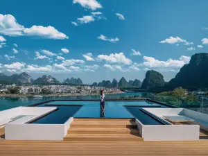 Miaoqihuan Hotel (Yangshuo West Street Lijiang Branch)